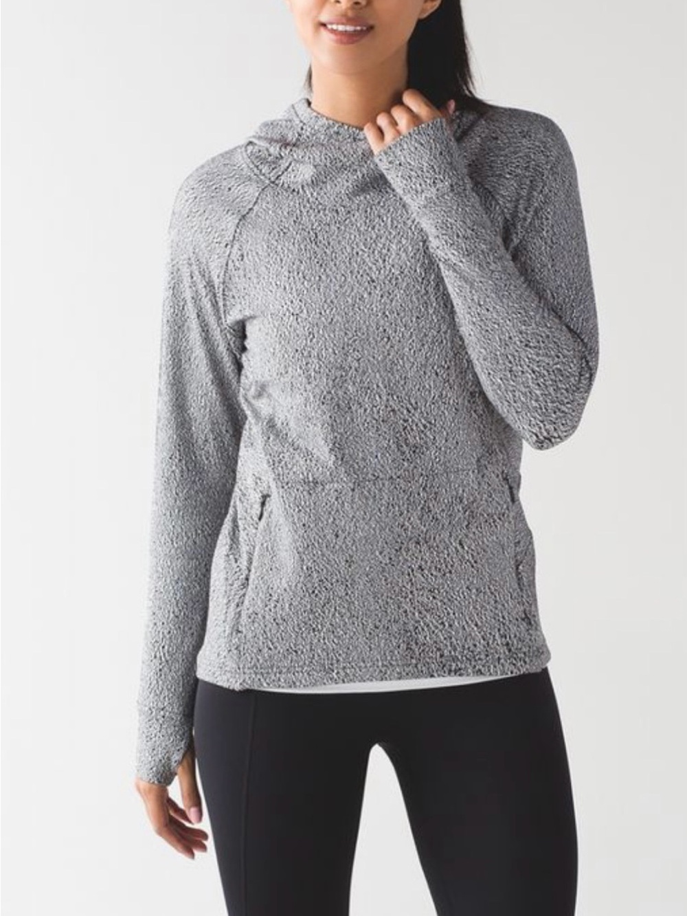 Lululemon Ready To Rulu Hoodie
Running Luon Spray Jacquard White Black - Picture 2 of 6
